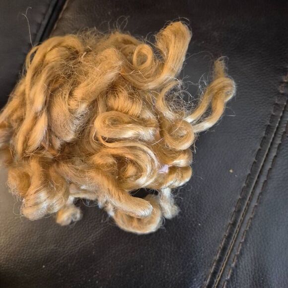 Doll Parts, Vintage 2 legs, 1 body, 1 head & 2 arms - Picture 11 of 16